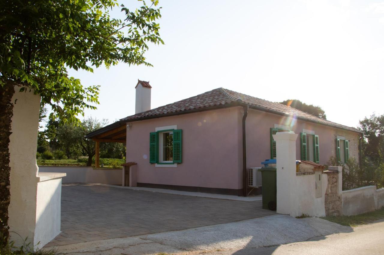 Casa Piccola Villa Barban ภายนอก รูปภาพ